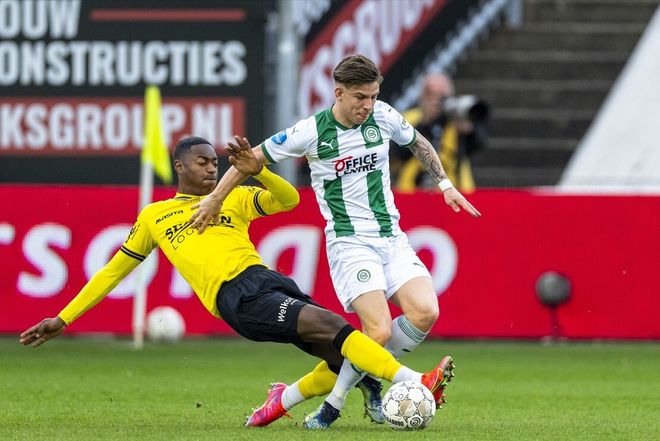 不仅取决于 不仅取决于